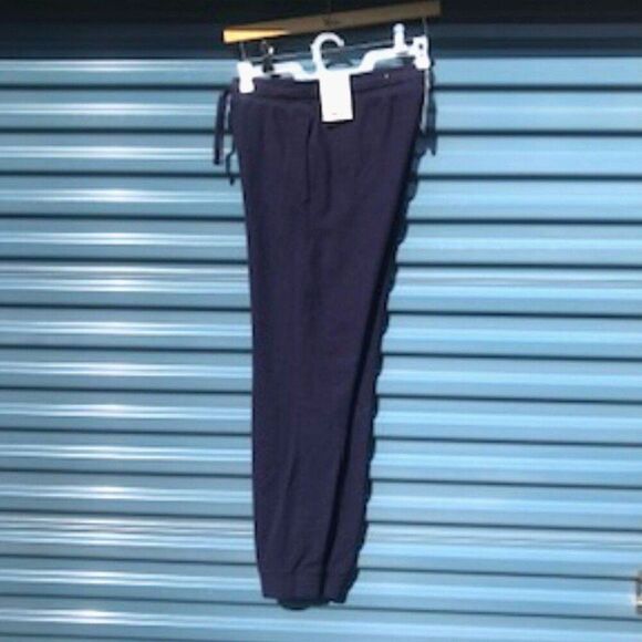 Sweatpants  . Tapered Leg . Size: Small {34-36} . Jacquard Rib . Pull on Style - Picture 1 of 6